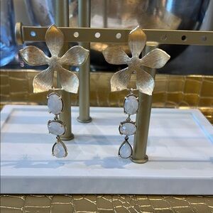 Gold Floral Drop Earrings